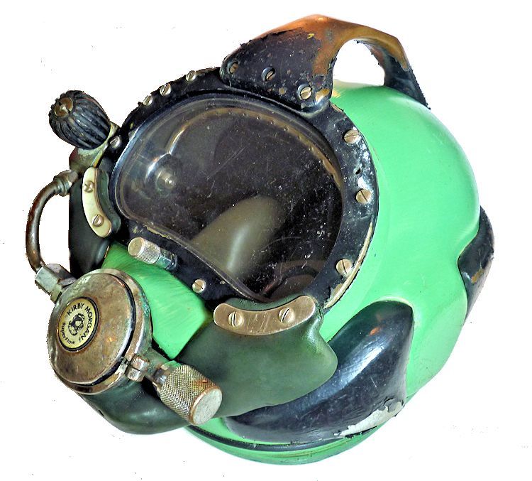 Kirby Morgan Super Lite 17 A dive helmet image