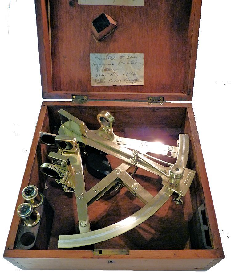 Double frame sextant housed in open case image